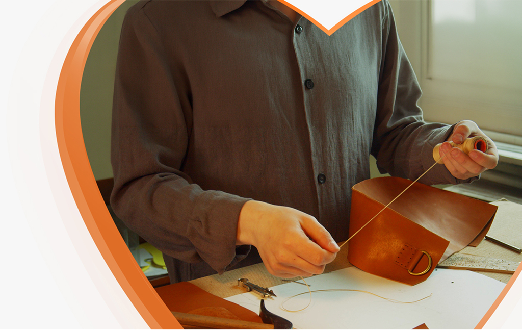 Leather cleaning repair guarantee mob