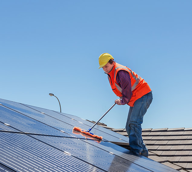 Residential solar panel cleaning service