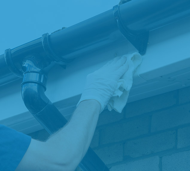 eavestrough cleaning Cochrane