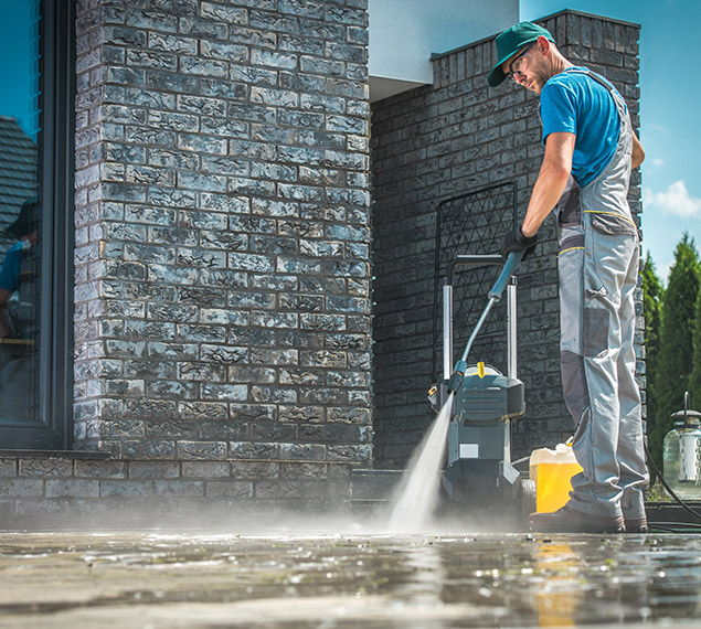 pressure washing price Cochrane